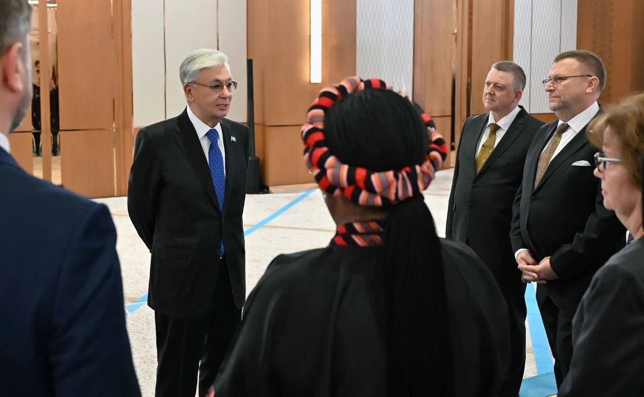 رئیس‌جمهور قزاقستان  استوارنامه سفرای ۹ کشور را دریافت کرد